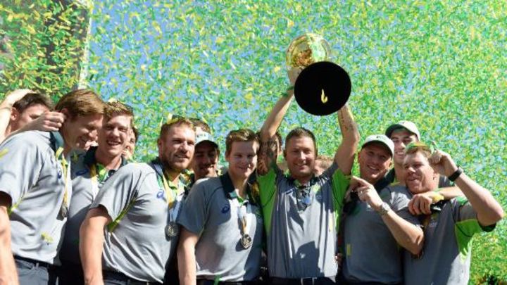 Australia celebrate World Cup win with fans
