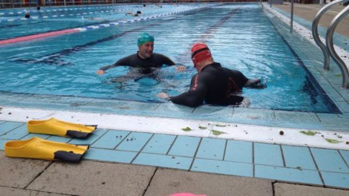 'I can't swim but at least it doesn't hurt!'