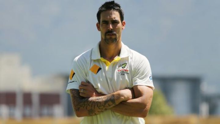 'I'm a fast bowler, I intimidate at times' - Johnson