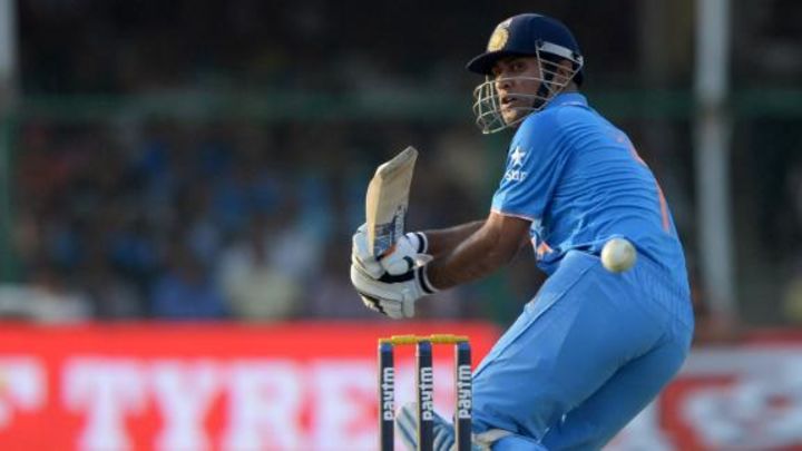 'When you bat down the order you have to take the blame' - Dhoni