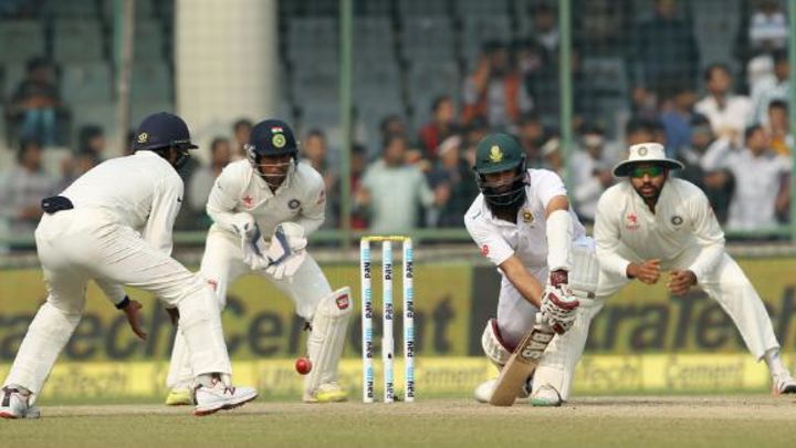 Manjrekar: SA temperament a slight worry for India