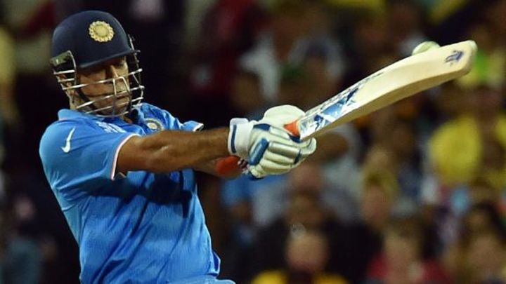 'Don't see myself batting up the order' - Dhoni