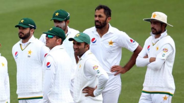 Bazid Khan: Pakistan bowlers' second-innings fitness in question