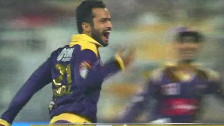 WATCH - Nawaz's unbelievable last over