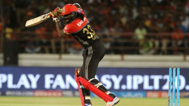 Hogg: Hopefully Gayle can keep the form going for RCB