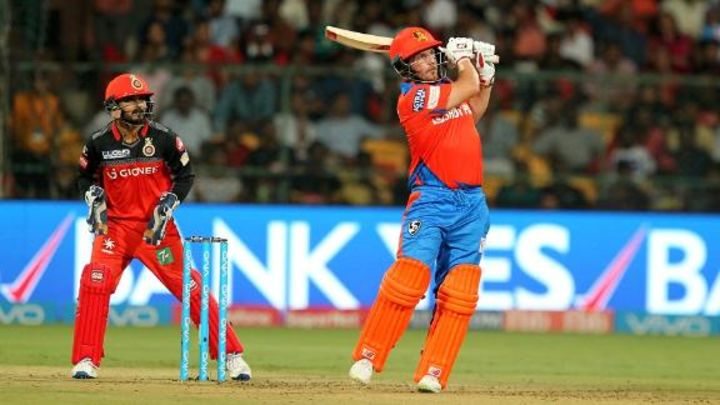 Agarkar: Finch took the pressure off Raina and Gujarat