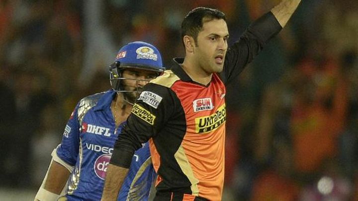 Aakash Chopra: Nabi is a very intelligent bowler