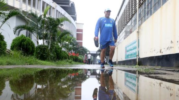 Isam: Rain threatens second Test