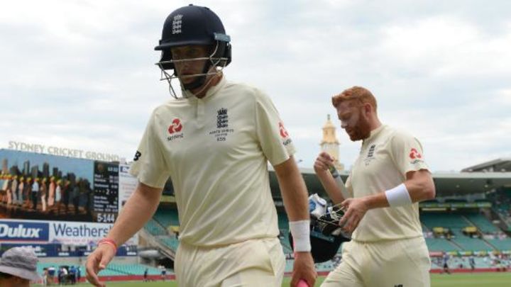 Root showed courage to come out and bat - Smith
