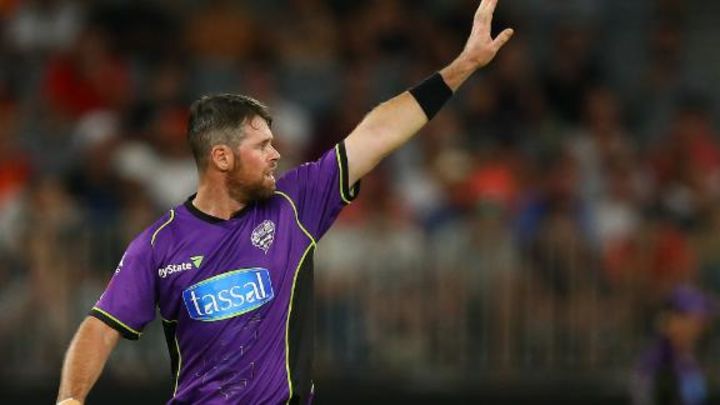 Dan Christian signs with Melbourne Renegades