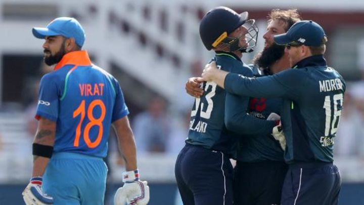 Are England or India favourites to win the series?