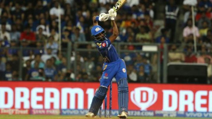 Kartik: Why are bowlers still bowling length to Hardik?