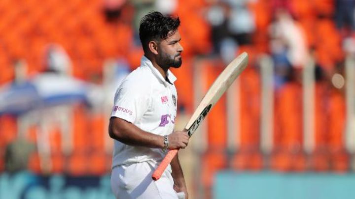 Bell: This innings the perfect template for the rest of Pant's career