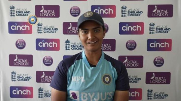 Shikha Pandey -'We are working towards playing a fearless brand of cricket'