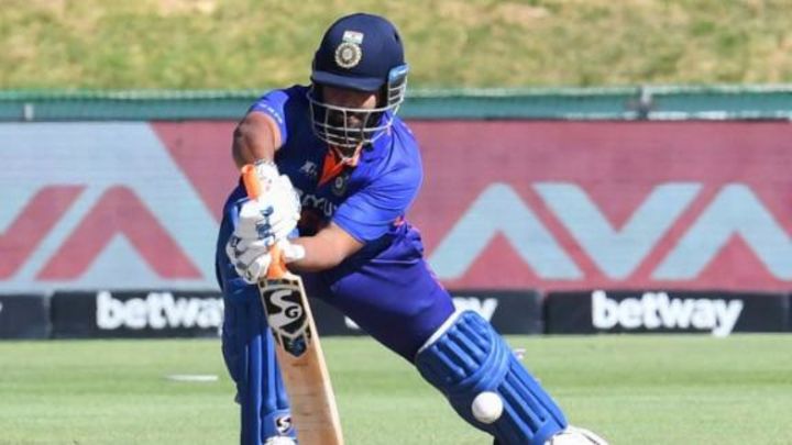 Manjrekar: India must tweak their line-up to make middle order 'wholesome'