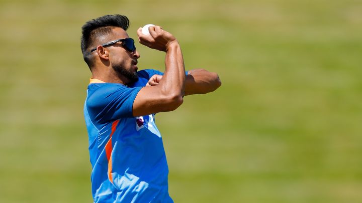 Zaheer: Umran Malik adds variety to India's pace attack