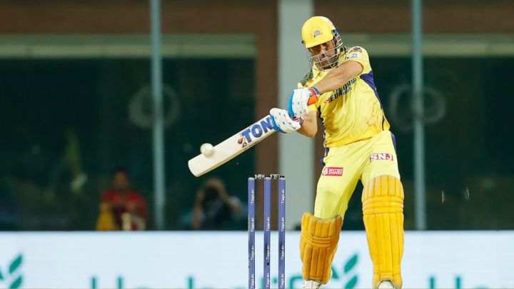 'Dhoni rises to the occasion for his fans'