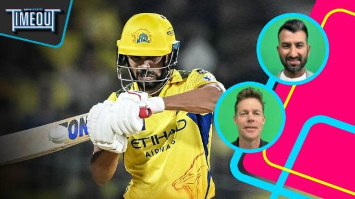 How did CSK lose a home game by such a big margin?