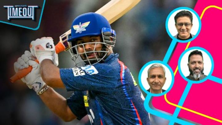 'Pant should look to play straight instead of going for outrageous shots'