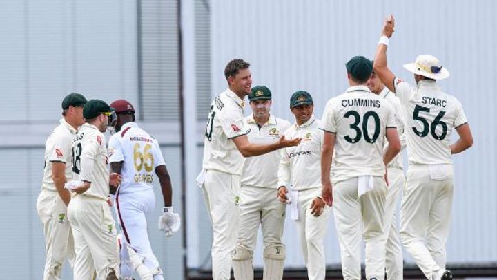 Shai Hope falls to Alex Carey stunner