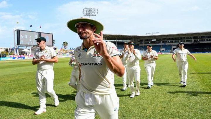 Mitchell Starc takes his 400th wicket in Test 100