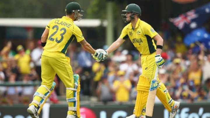 Chappell: Clarke, Smith batting at right positions
