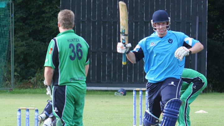 Scotland U-19s scramble to last ball win against Ireland