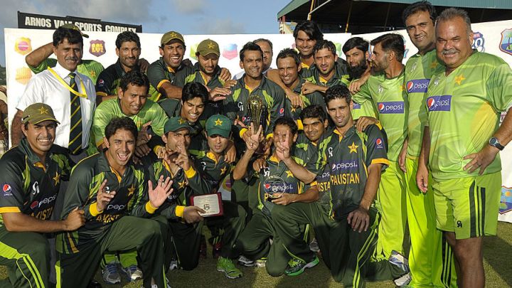 PCB rewards men's and women's team