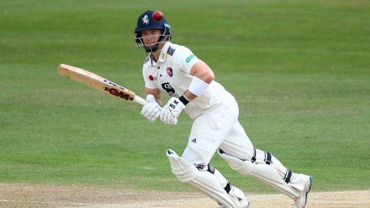 Sean Dickson signs for Durham, will leave Kent initially on loan