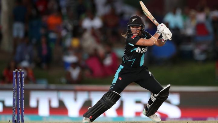 'We can work harder and that's our job' - Amelia Kerr expects NZC deal to change the game for women