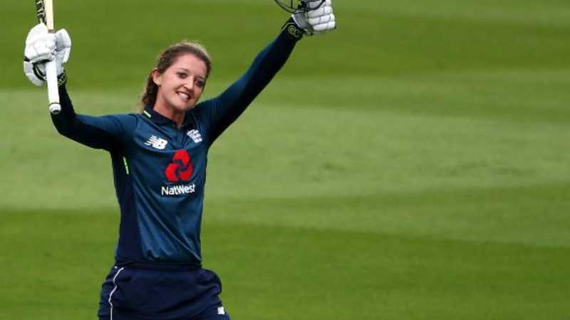 Sarah Taylor hasn't ruled out making a comeback