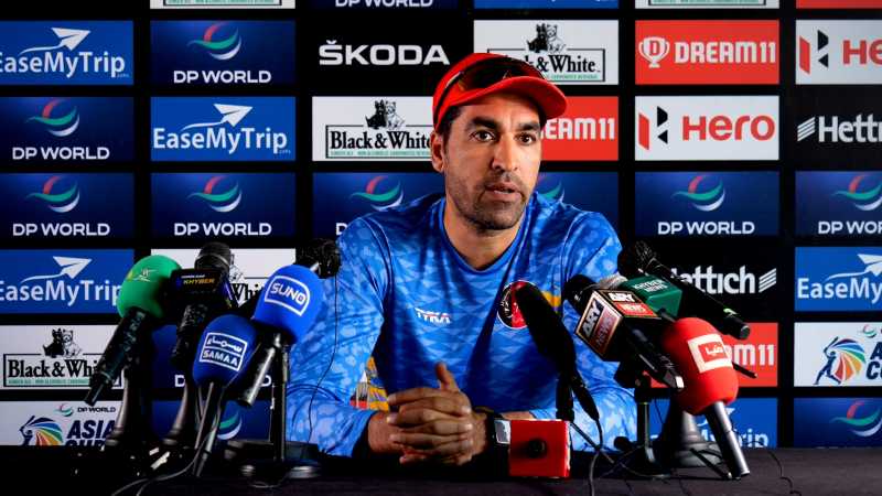 Asia Cup 2022: Youngsters keen to watch Virat Kohli and Babar Azam perform, says Umar Gul