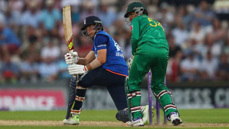 England beat Pakistan England won by 44 runs D L method