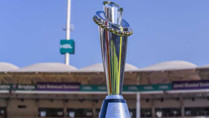 Karachi Kings and Lahore Qalandars will battle for the PSL 2020 trophy