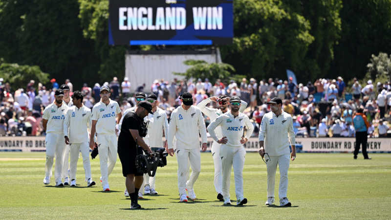 Tom Latham had plenty to think about after a heavy defeat, New Zealand vs England, 1st Men's Test, 4th day, Christchurch, December 1, 2024