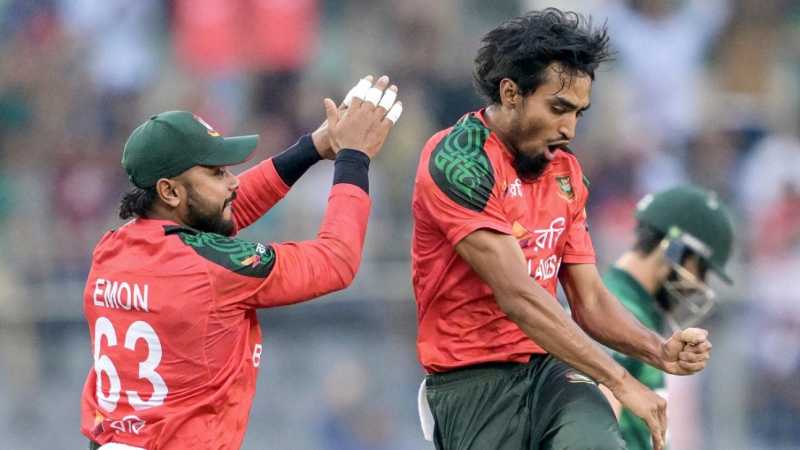 Pakistan Wins Toss in Must-Win T20 Clash Against Bangladesh