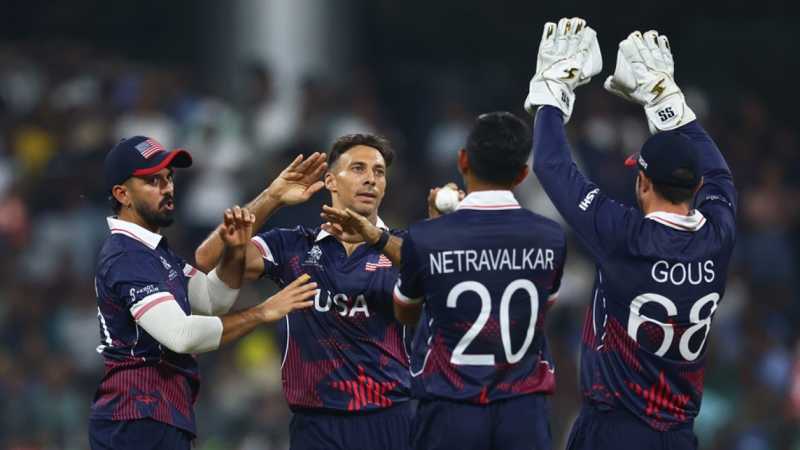Shadley van Schalkwyk struck twice in the sixth over, Pakistan vs USA, Men's T20 World Cup, Colombo, February 10, 2026