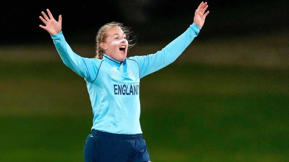 WWC 2022 - Sophie Ecclestone overtakes Jess Jonassen as No. 1 ODI bowler in  ICC rankings | ESPNcricinfo