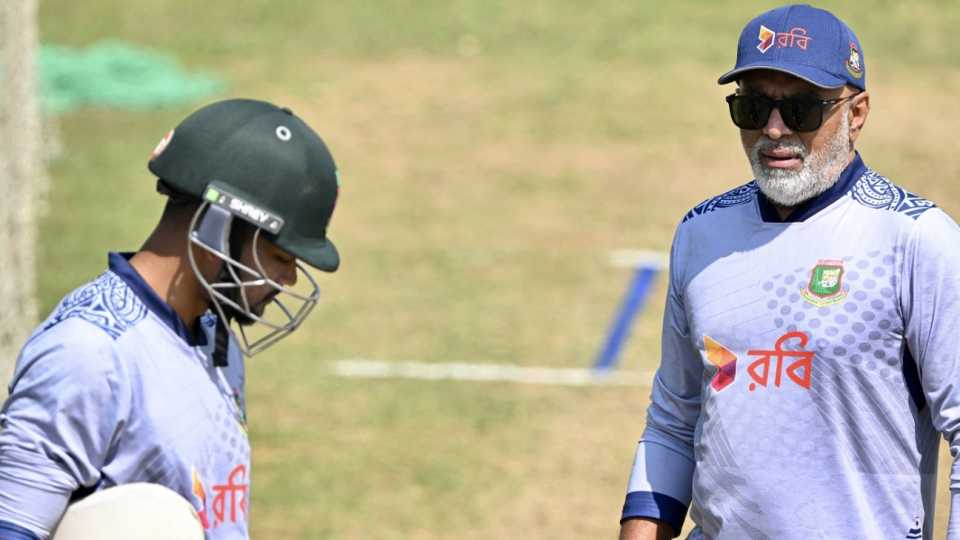 Chandika Hathurusinghe in conversation with Bangladesh's T20I captain Najmul Hossain Shanto&nbsp;&nbsp;&bull;&nbsp;&nbsp;MUNIR UZ ZAMAN/AFP via Getty