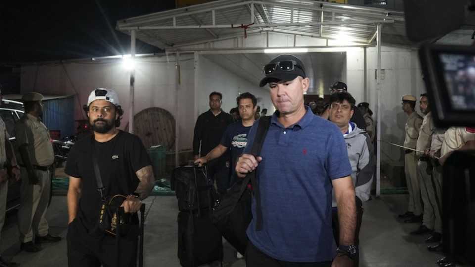 IPL 2025 - Foreign players begin to leave even as IPL prepares Plan B for  resumption in May -VYGR