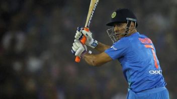 Cricket Video India Vs Sri Lanka 1st T20i 2017 18 Match Highlights Espncricinfo Com In their last match, india batted from sri lanka, wu tharanga scored 23 runs and he was the highest runs scorer from his team.