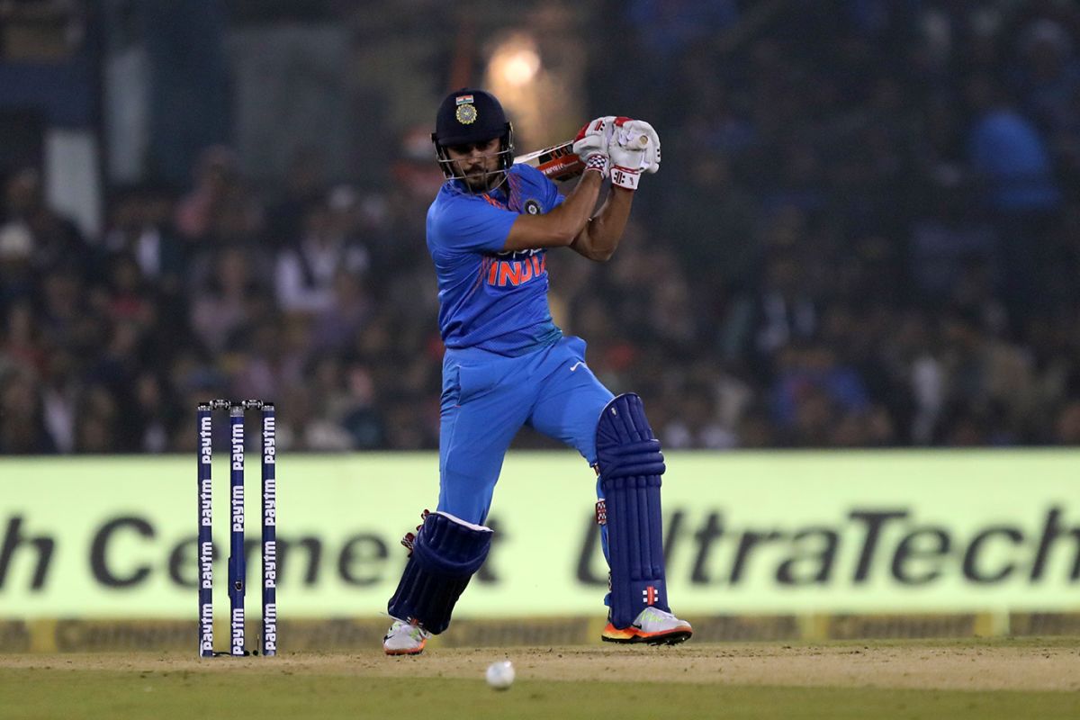 Manish Pandey slaps one through the covers, India v Sri Lanka, 1st T20I, Cuttack, December 20, 2017