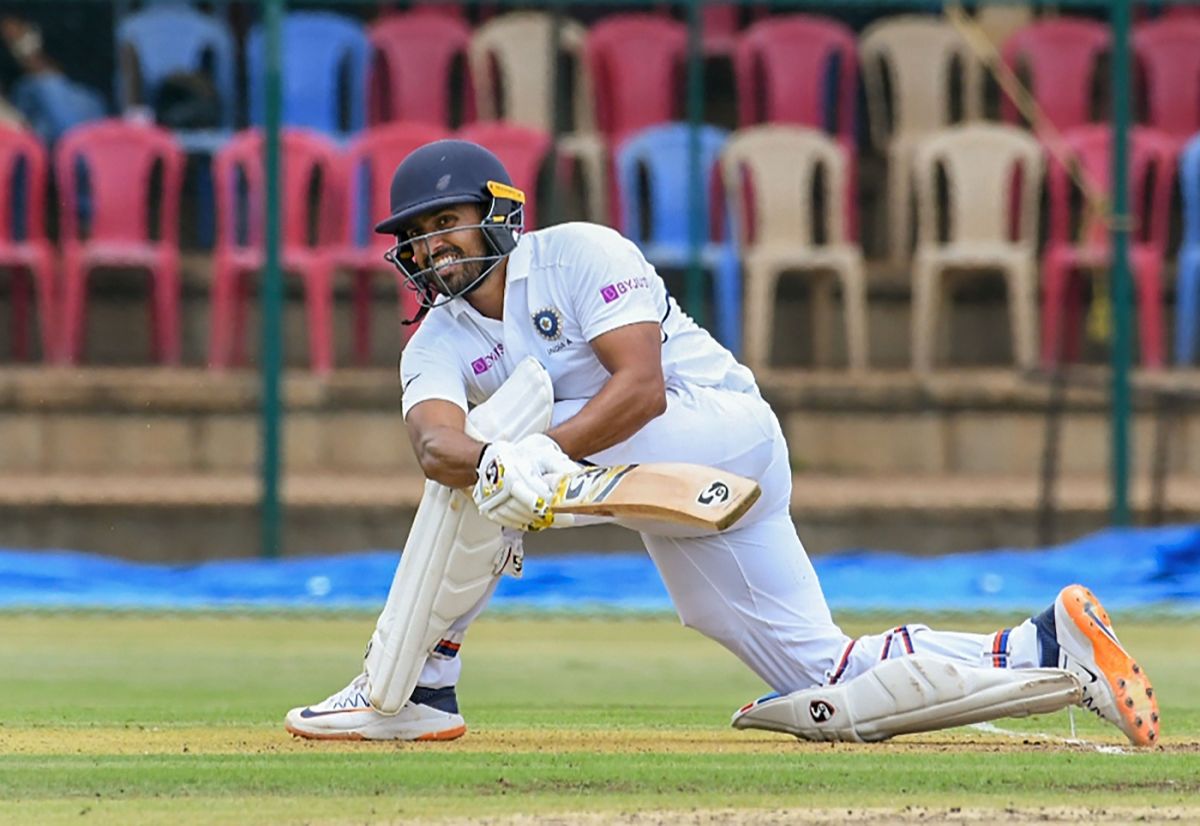 Karun Nair plays a sweep, India A v South Africa A, 2nd unofficial Test, Mysore, 1st day, September 17, 2019