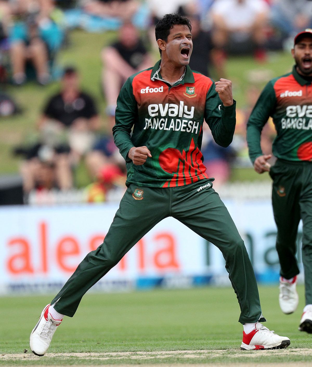 Nasum Ahmed celebrates his first wicket, New Zealand vs Bangladesh, 1st T20I, Hamilton, March 28, 2021
