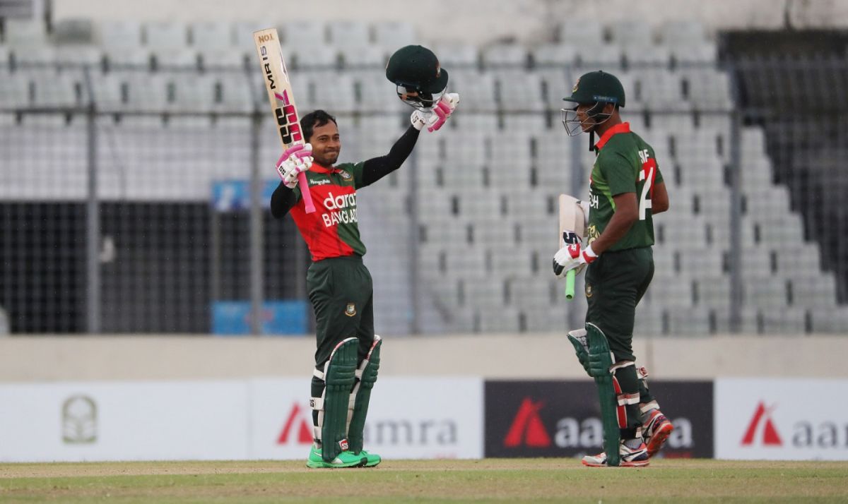 Mushfiqur Rahim celebrates his century, Bangladesh vs Sri Lanka, 2nd ODI, Dhaka, May 25, 2021