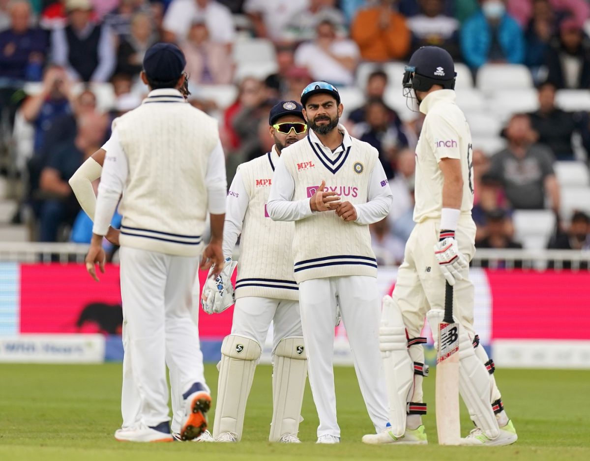 Virat Kohli ponders a review against Joe Root, England vs India, 1st Test, Nottingham, 4th day, August 7, 2021
