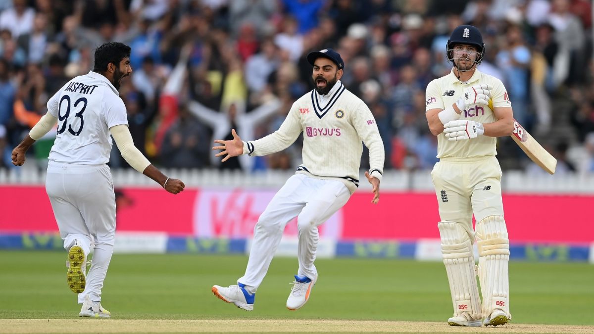 Jasprit Bumrah and Virat Kohli were pumped up after Rory Burns' early dismissal, England vs India, 2nd Test, Lord's, London, 5th day, August 16, 2021

