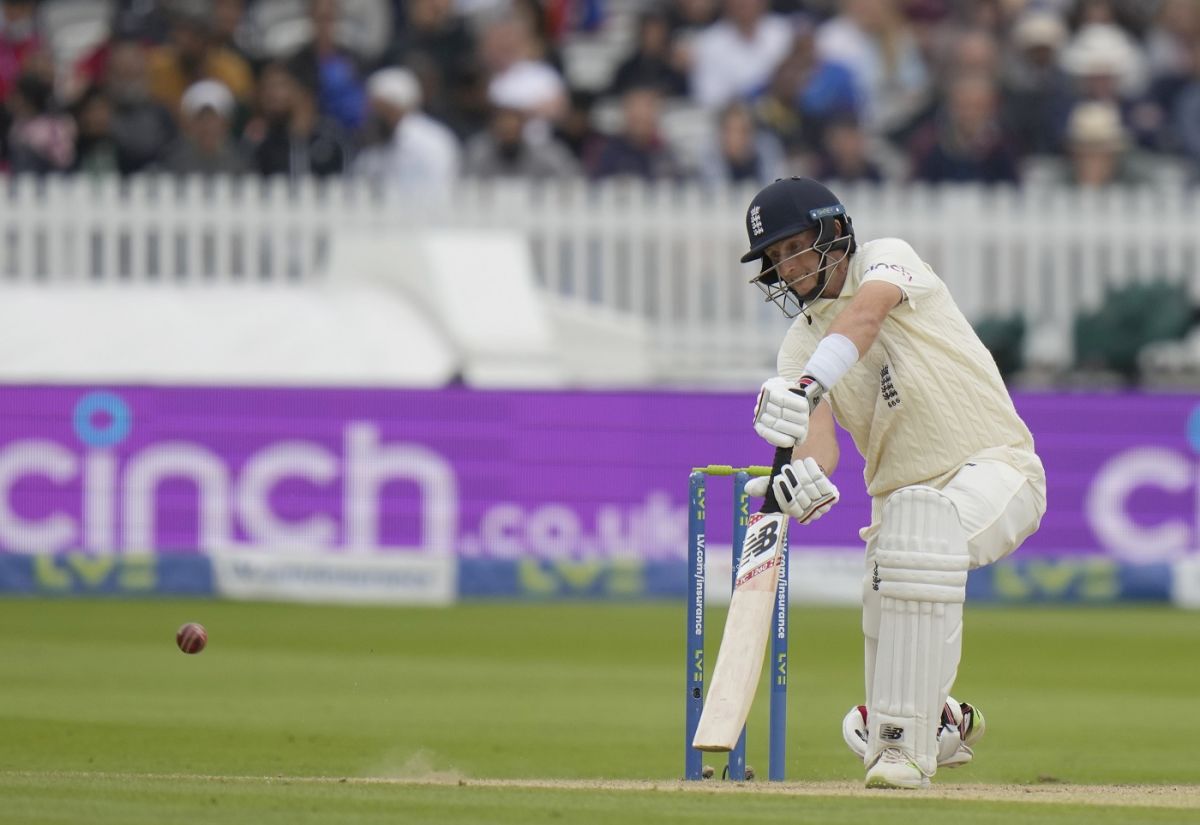 Joe Root drives through the covers, England vs India, 2nd Test, Lord's, London, 5th day, August 16, 2021

