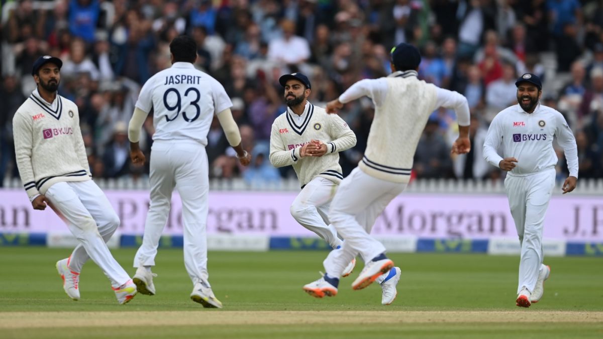 India celebrate the wicket of Joe Root, England vs India, 2nd Test, Lord's, London, 5th day, August 16, 2021


