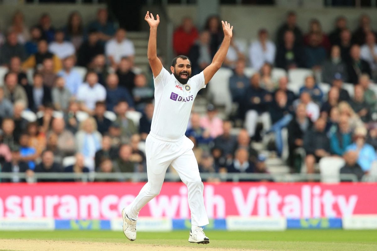 Mohammed Shami celebrates a wicket, England vs India, 3rd Test, Headingley, Day 3, August 27, 2021
